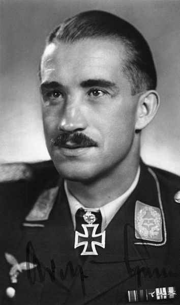 Adolf Galland, As de la Fuerza Aérea Alemana