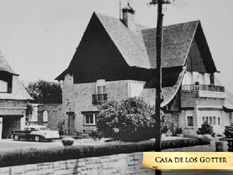 La emblemática casona de la flia Gotter en Carlos Casares y Av. Sarmiento.