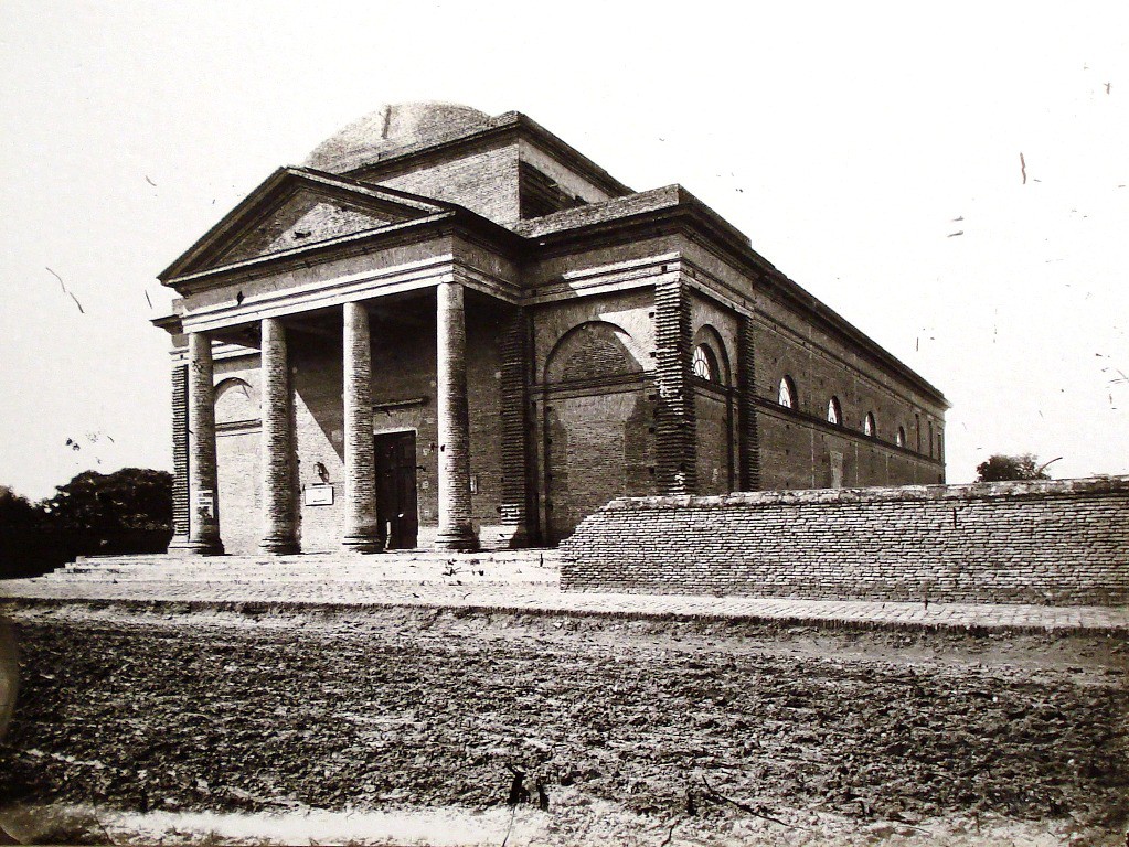 Catedral de Morón sin sus torres, Ca. 1875.