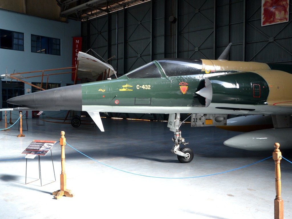Mirage V Dagger restaurado en el MNA