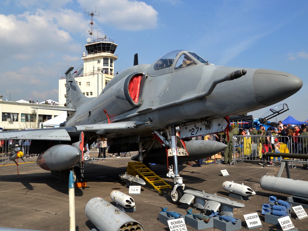 A-4AR Fightinghawk