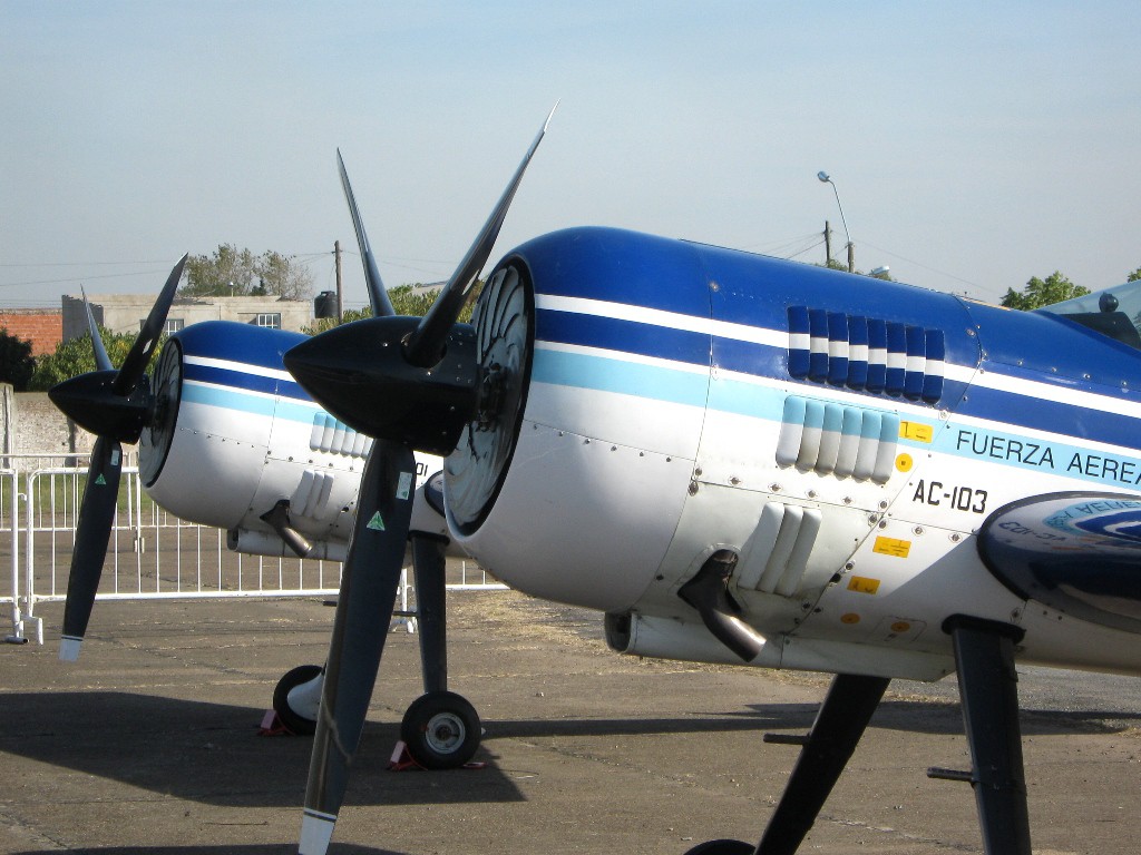 Foto: Castelar Digital. Aviones presentes en el Air Fest 2010