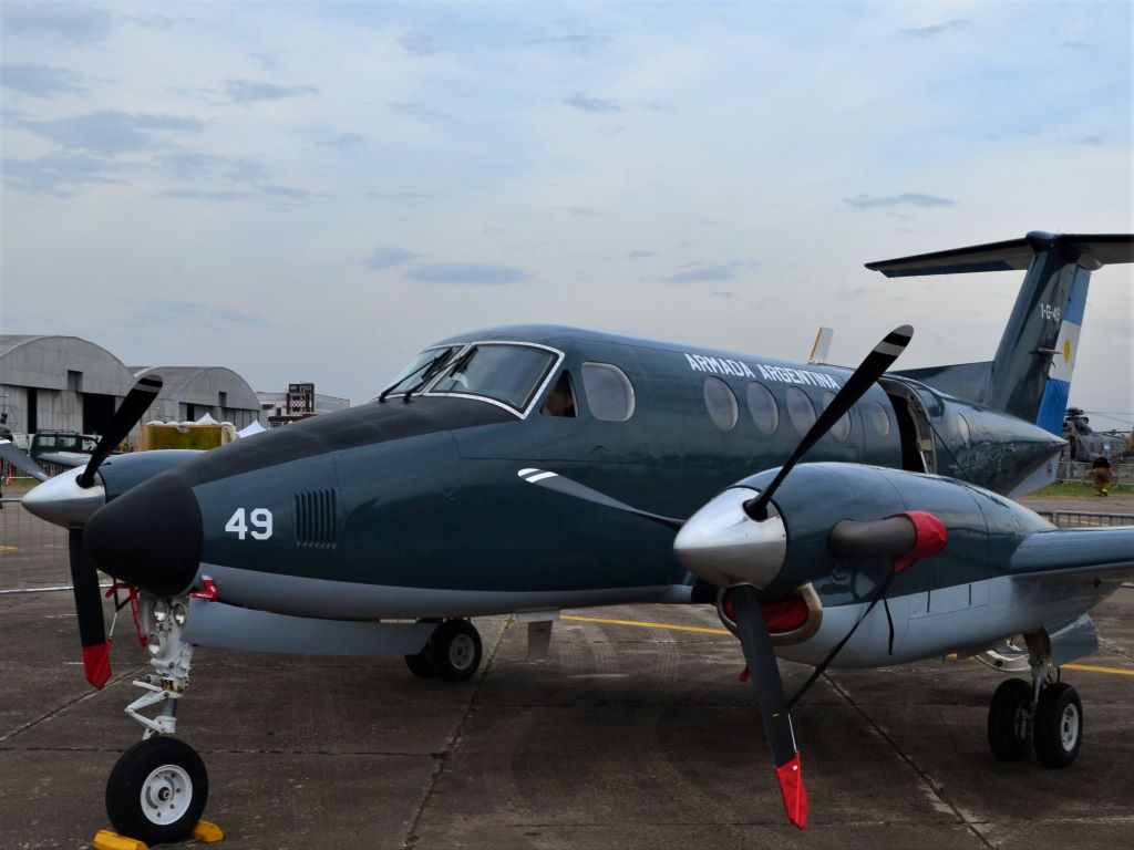 Beechcraft B200 Cormorán.