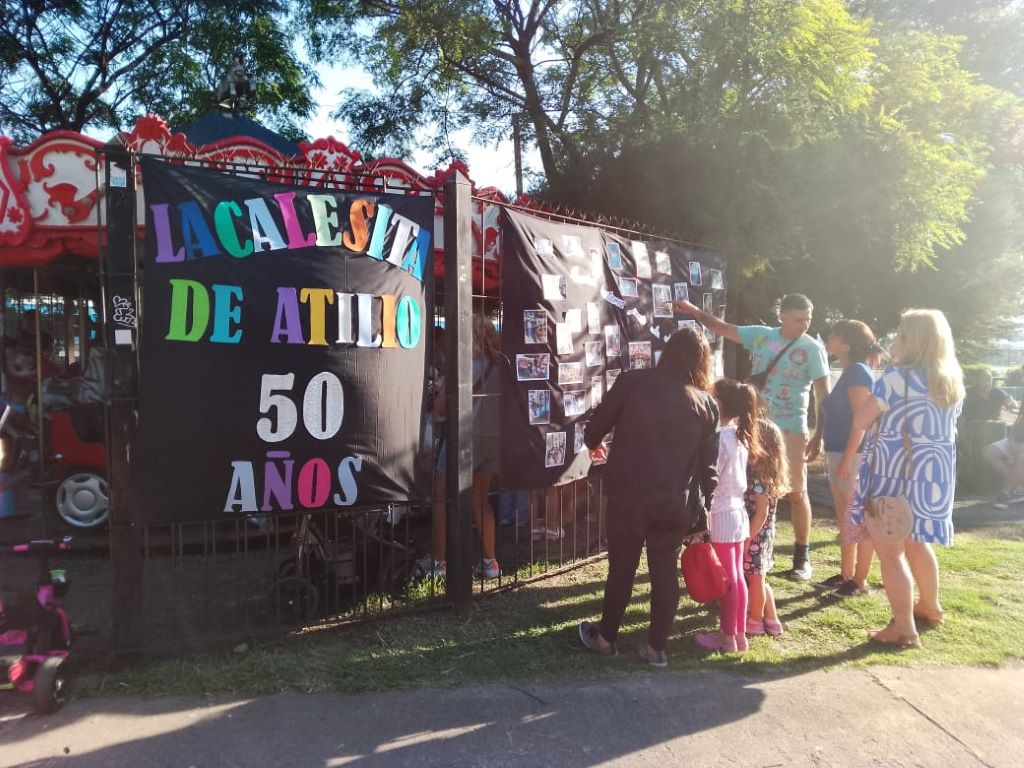 El homenaje comenzó con una muestra de fotos históricas. Foto: Mariana García - UGC4.