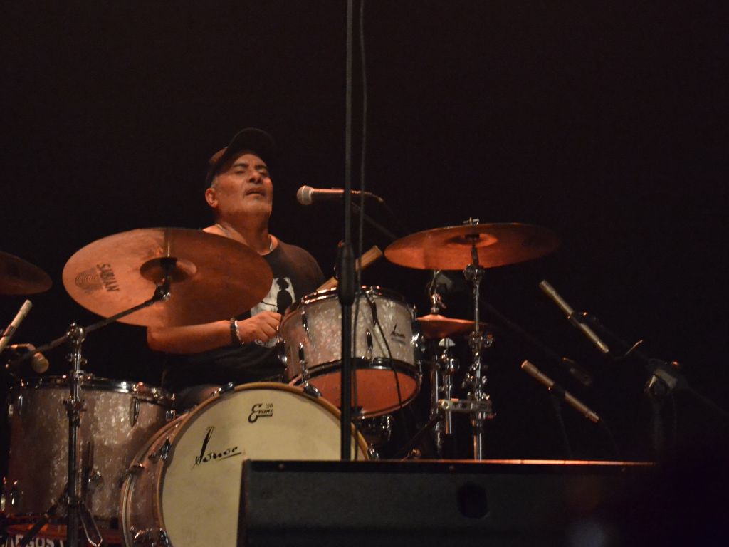 Ella Es Tan Cargosa celebró 25 años de historia en el Teatro Gran Ituzaingó