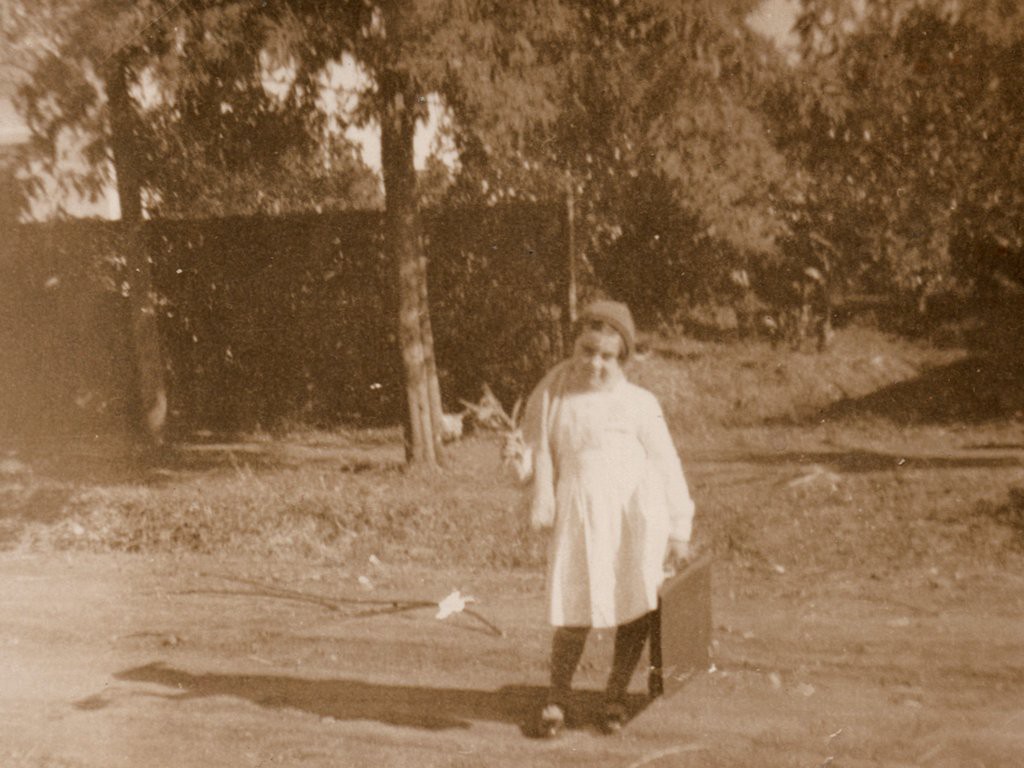 Elsa Mazzei en 1956 en la calle España al 1200