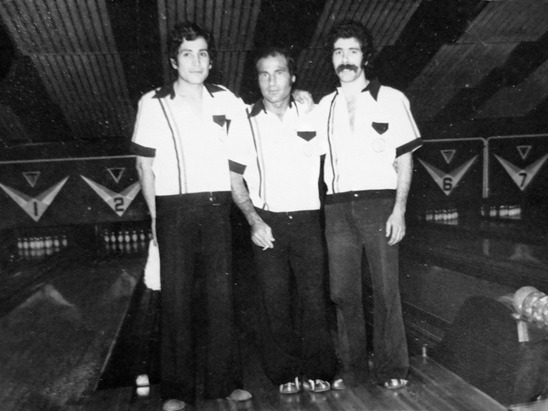 Bowling Palos, antiguamente este predio fue el Cine Select