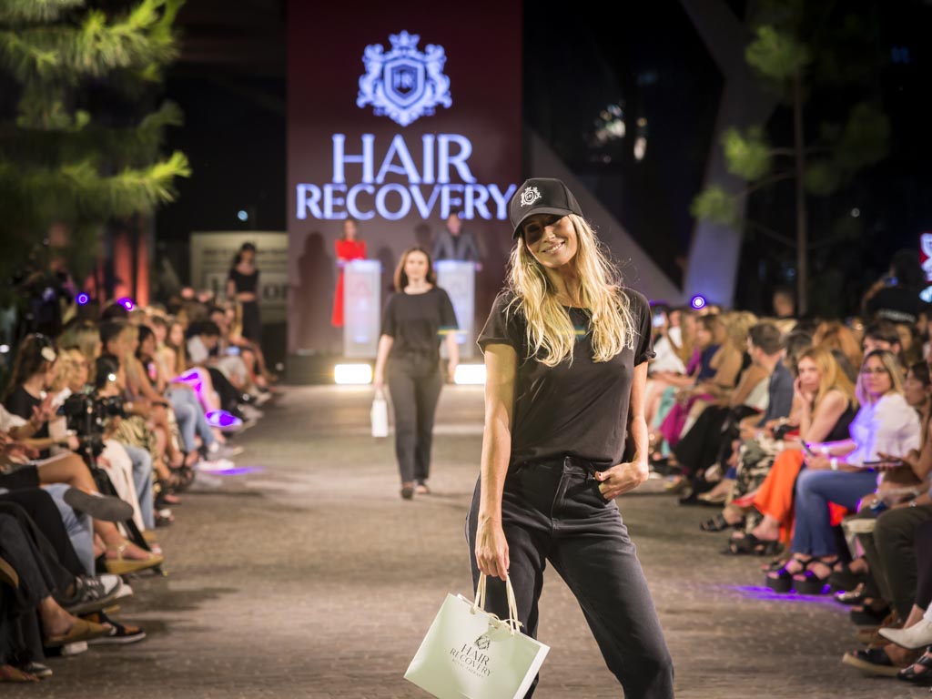 El desfile de moda Go Fashion cerró el año en Parque Leloir. 