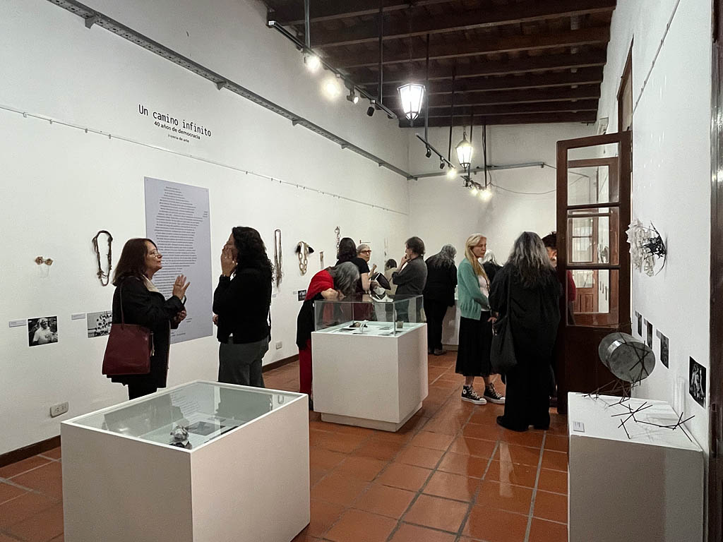 Un Camino Infinito de Joyeros Argentinos en el Museo Histórico de Ituzaingó