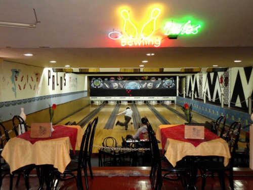 Bowling Palo`s: 50 años de historia y alegría en Castelar
