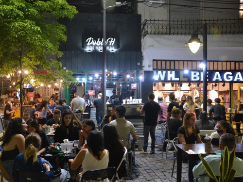 Haedo festejó su cumpleaños con una noche de bares