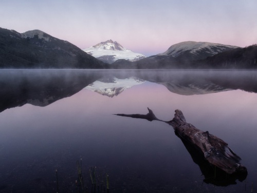 Una noche a orillas de la laguna Ilón: entre vapores y los estruendos del Tronador