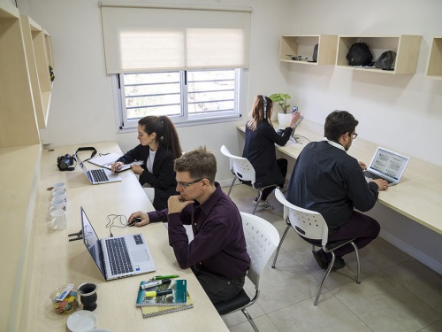 Espacio Jonte: “el coworking es compartido pero privado, podés cerrar la puerta”