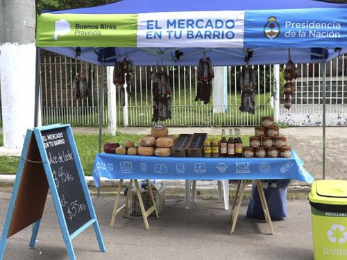 "El Mercado en tu barrio" llega a Castelar