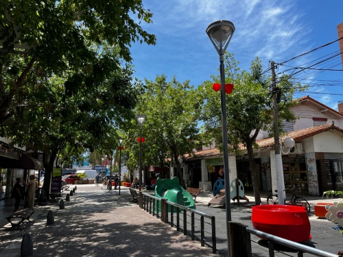 Plaza Seca: Conoce la historia de la primera peatonal de Castelar