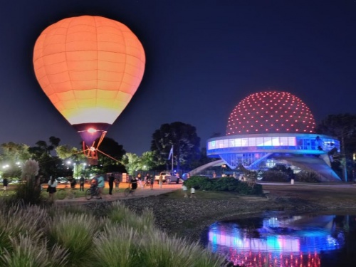 BA Flota sorprendió a Buenos Aires con un adelanto en Puerto Madero y el Planetario