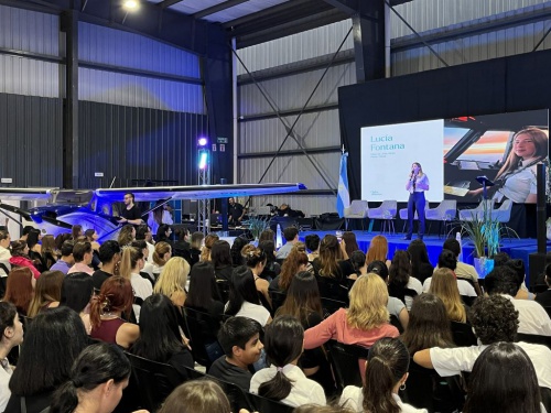 Cielos Abiertos: Mor&oacute;n fue sede del evento que impulsa la inclusi&oacute;n de la mujer en la aviaci&oacute;n