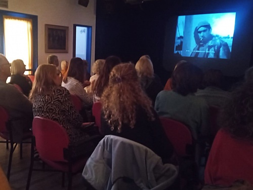 El Cine Club Castelar presenta un ciclo de comedia: “Necesitamos reírnos”