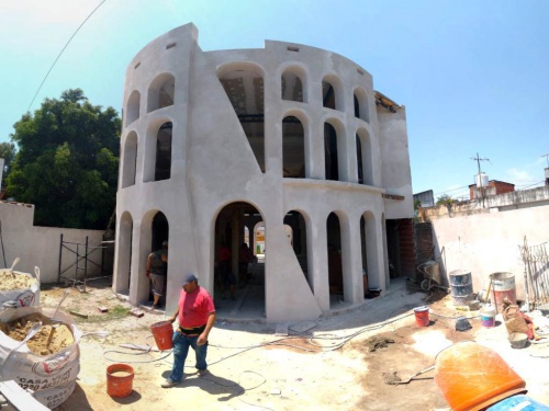 Conocé por dentro cómo es el Coliseo Romano de Ituzaingó