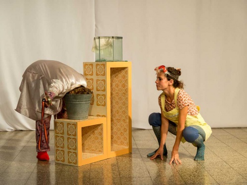 Contramarea en Castelar: teatro físico y poético en la UVAyJ