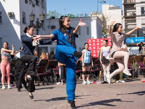 Fiesta en la plaza: Mor&oacute;n celebr&oacute; 241 a&ntilde;os de historia