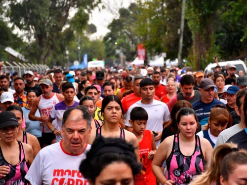 Morón conmemoró el Día de la Memoria con una multitud en la Quinta Seré