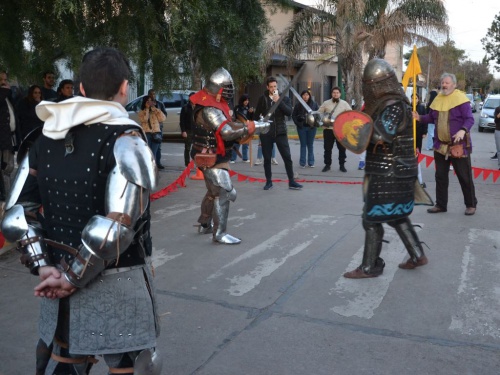 Vikingos, escuderas y caballeros: el Gorki se transformará en una aldea medieval
