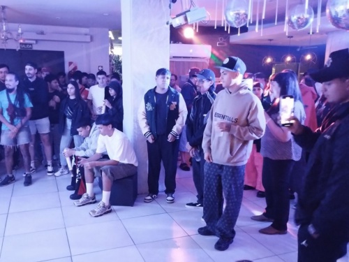 Foco Foking presentó su álbum “Hurgar” en Morón