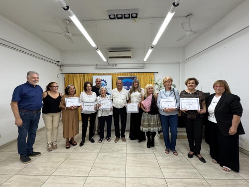 La C&aacute;mara de Comercio de Castelar homenaje&oacute; a docentes de la ciudad en el Mes de la Mujer