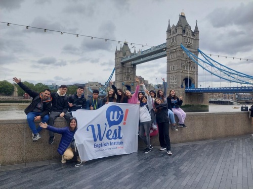 El Instituto West viajó a Londres con sus alumnos