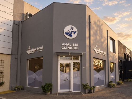 Laboratorio Viola desembarc&oacute; en Castelar Norte: ahora atiende en Espacio Urbano Santa Rosa
