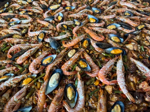 Les Quatre Barres: m&aacute;s de seis d&eacute;cadas de paella y cultura catalana en Castelar