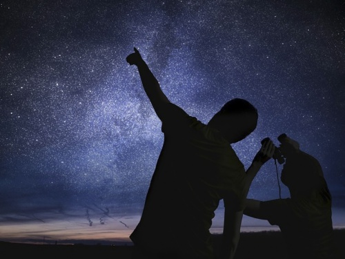 Dos cometas darán un espectáculo en el cielo 