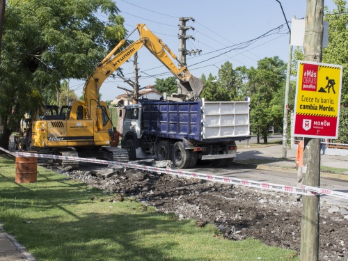 Avanza la repavimentación de la avenida Santa Rosa