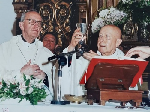 ¿Cuántas veces estuvo el Papa Francisco en Morón?