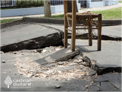 Ola de calor levanta asfalto en calles del partido