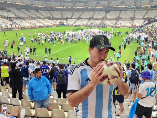 Charlas Iron Hand con Ignacio Soto y su pelota del Mundial