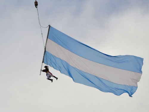 &iexcl;S&iacute;, prometo! Miles de estudiantes de Mor&oacute;n prometieron lealtad a la bandera