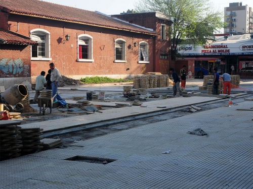 Avanza la "Plaza de la Cultura" en Morón norte 