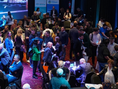 Networking: Más de 400 empresarios participaron de una ronda de negocios en Parque Leloir