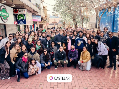 Santiago Motorizado tocó de sorpresa en la estación de Castelar