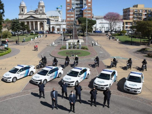 Morón sumó cinco nuevos patrulleros para la Policía Bonaerense
