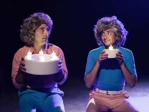 Sutottos llega al Teatro Helios con &ldquo;Feliz d&iacute;a&rdquo;, una comedia sobre la obsesi&oacute;n por ser felices