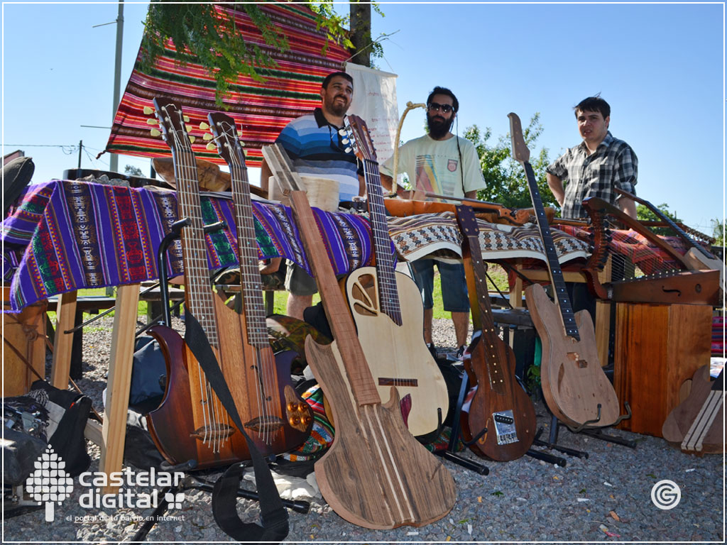 Instrumentos taller Luthiers del oeste