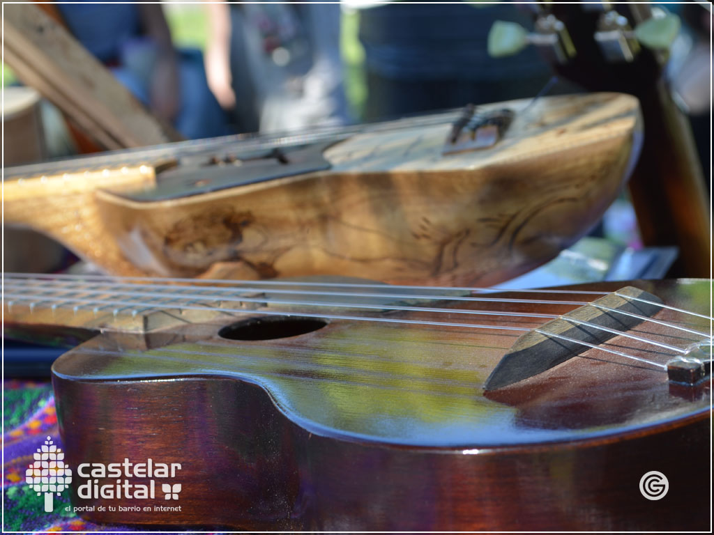 Instrumentos taller Luthiers del oeste