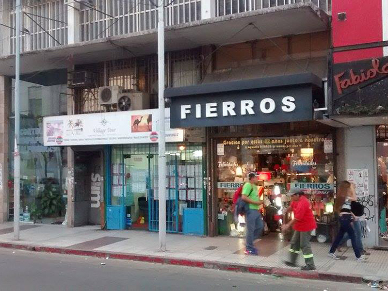 Morón Centro, comercios atacados por los boqueteros.