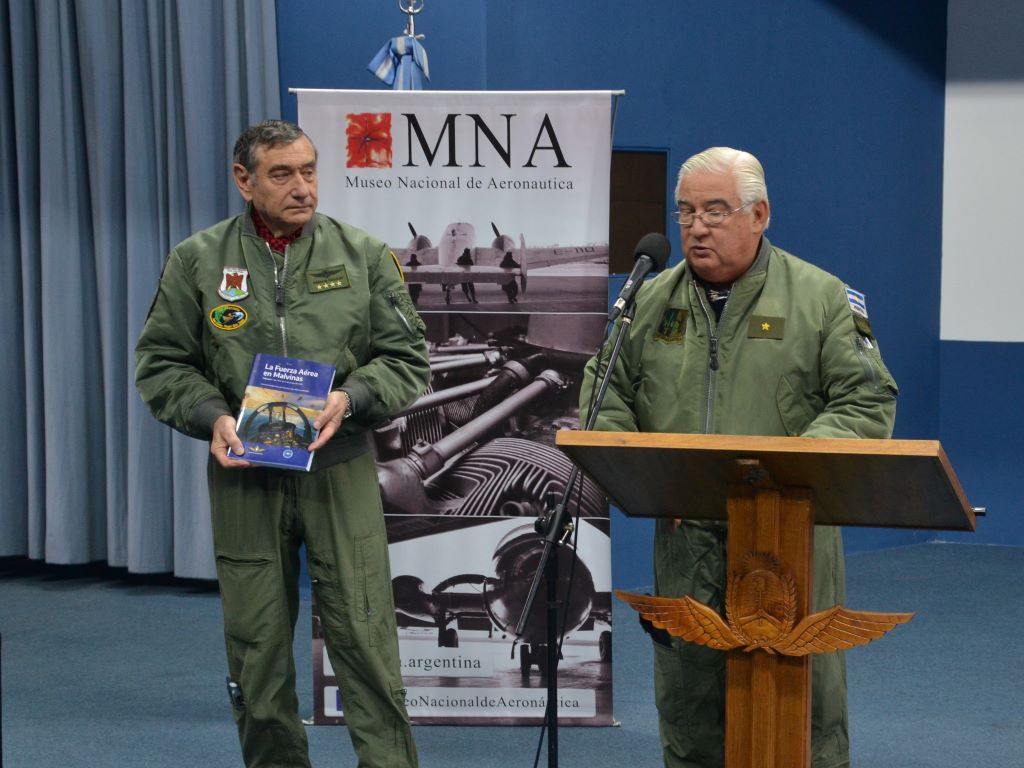Los Veteranos de la Guerra de Malvinas presentaron la obra La Fuerza Aérea en Malvinas.