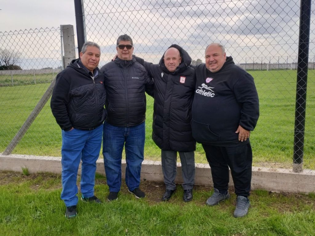 Avanza el predio Nolo Aguirre del Club Deportivo Mor&oacute;n