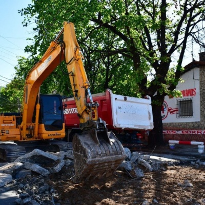 Morón renueva la calle 25 de Mayo: comenzó la obra integral entre Sarmiento e Yrigoyen