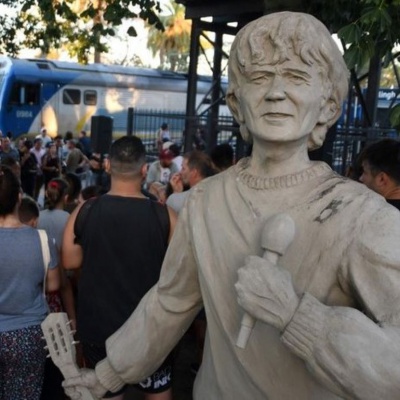 Hurlingham: Inauguraron la estatua que homenajea al Bocha Sokol
